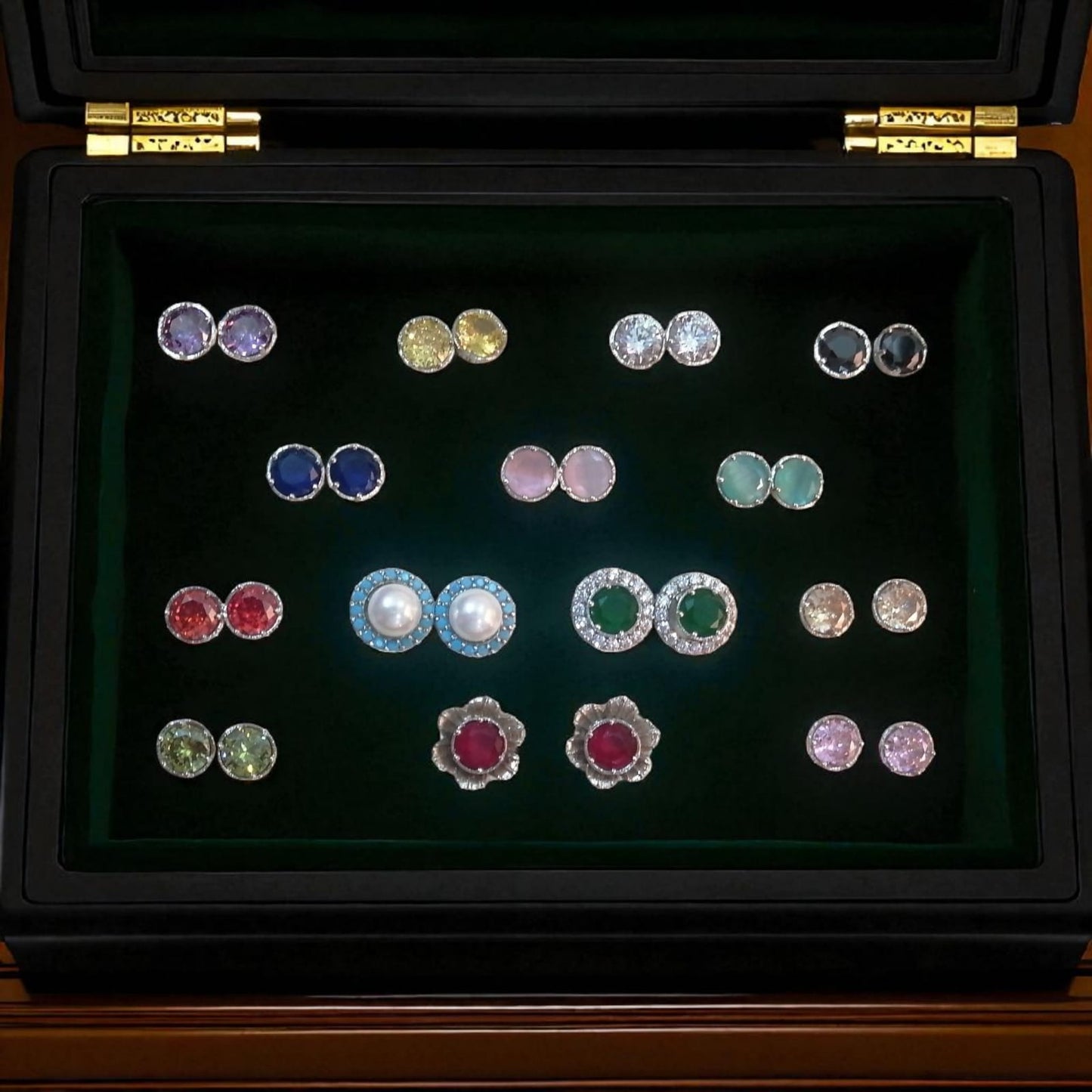 Regency Chroma Box